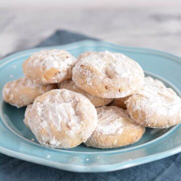 Low Sugar Crescent Cookies on blue plate.